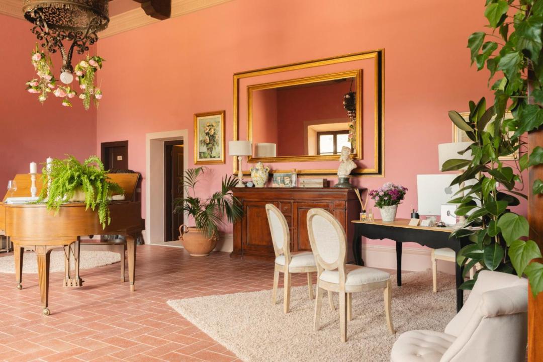 Erbaia Relais De Charme Bed & Breakfast