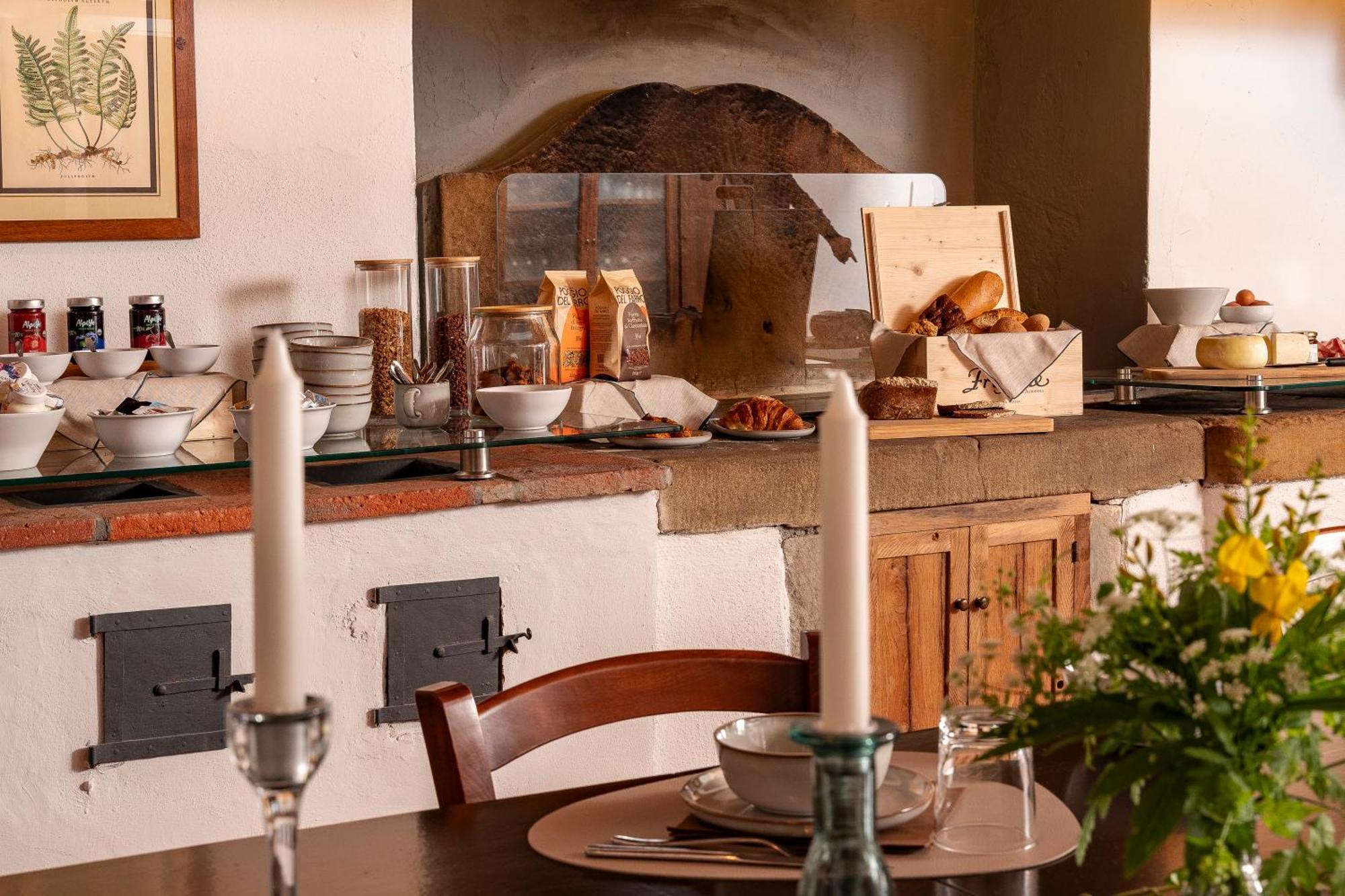 Erbaia Relais De Charme Bed & Breakfast *